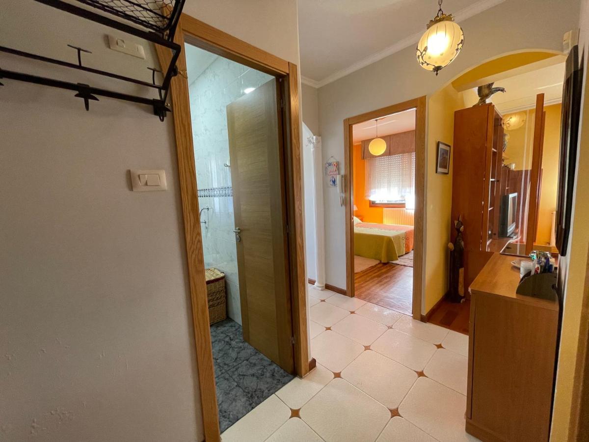 Apartamento Apartamento Con Piscina Privada Vigo Exterior foto
